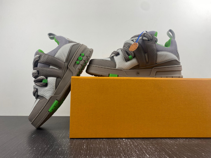 lovt sneaker