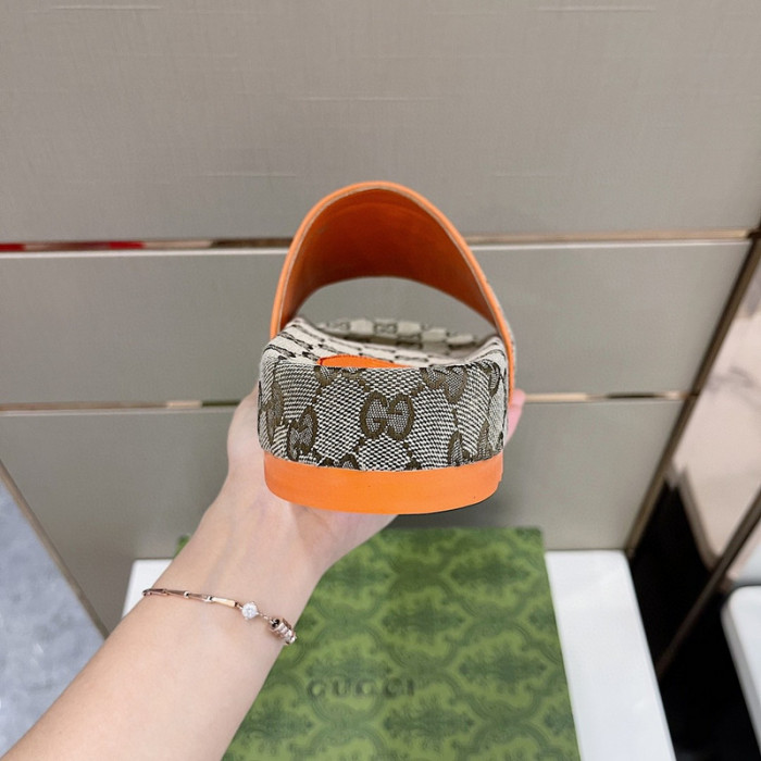 guc sandal