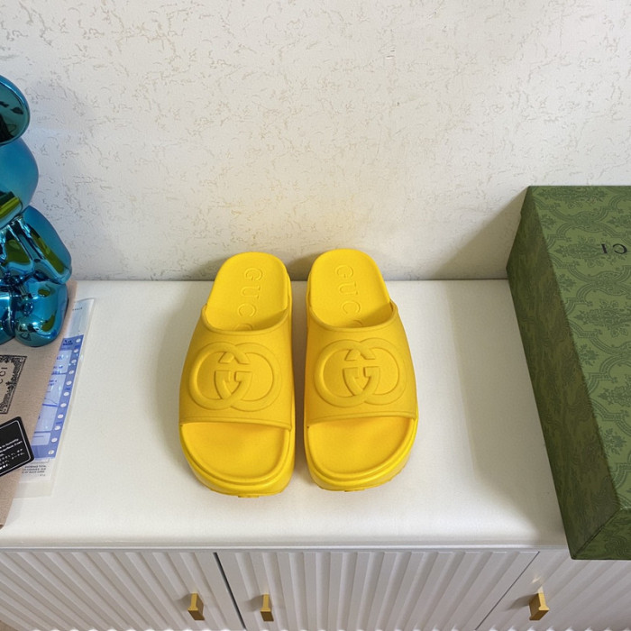 guc sandal