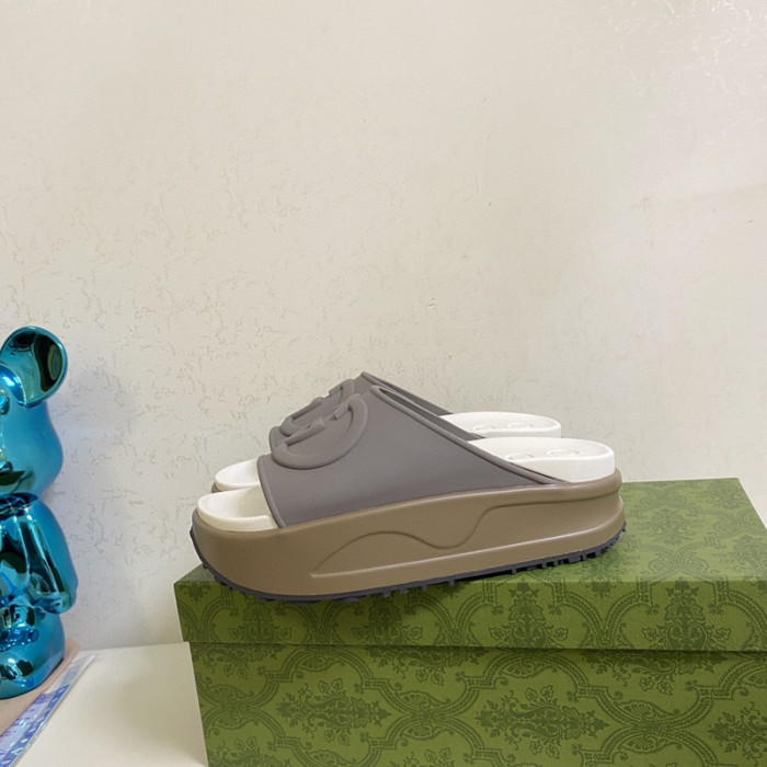 guc sandal