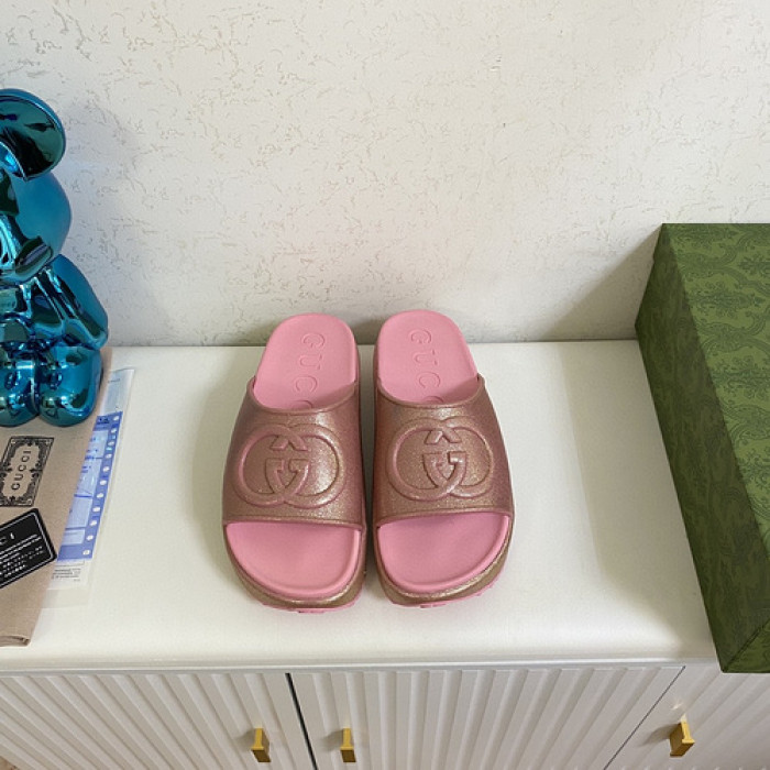 guc sandal