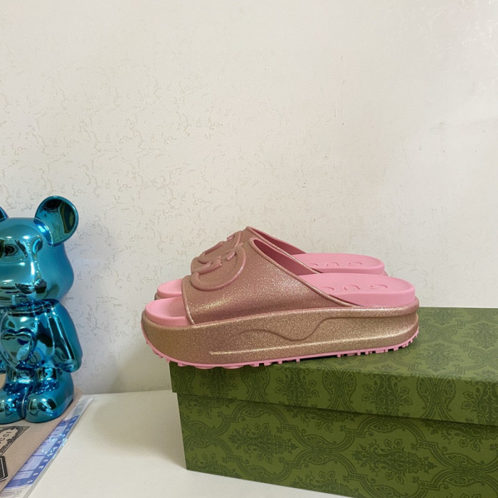 guc sandal