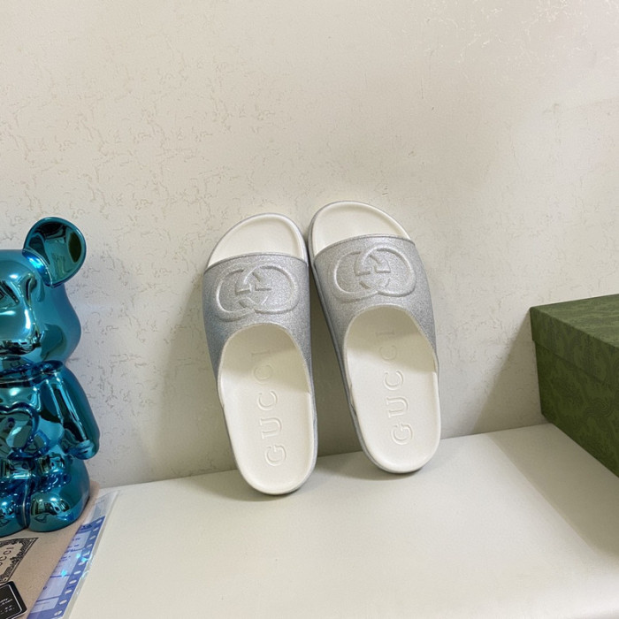 guc sandal
