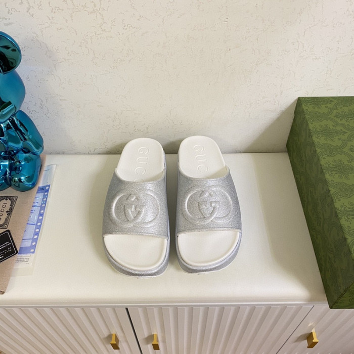 guc sandal