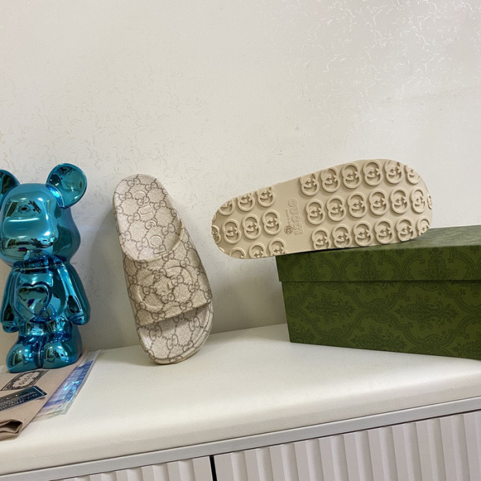 guc sandal