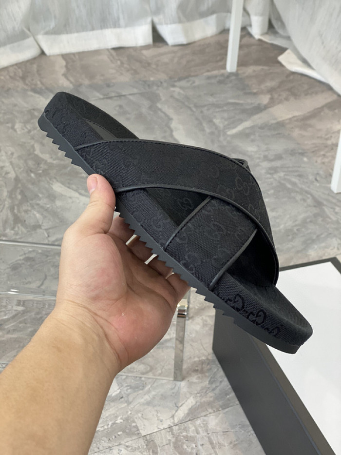 guc sandal