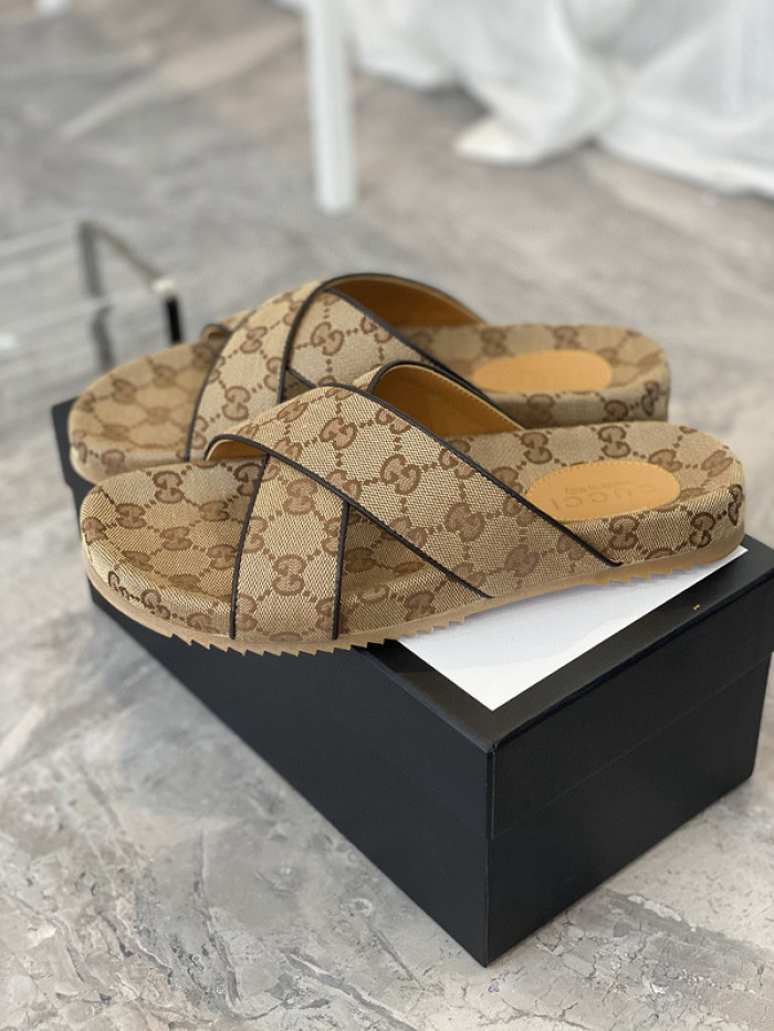 guc sandal
