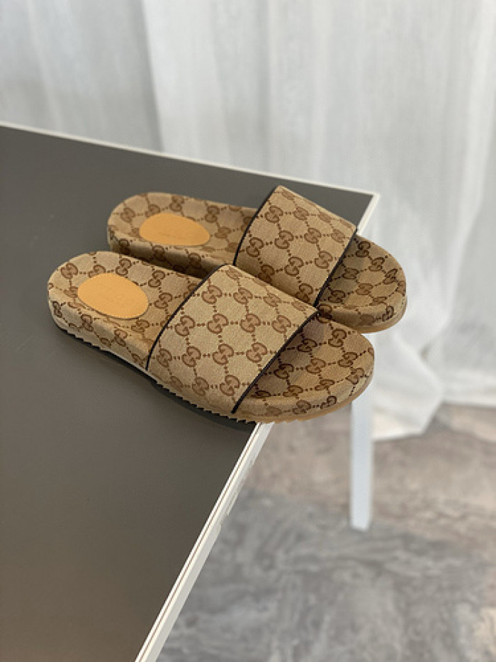 guc sandal