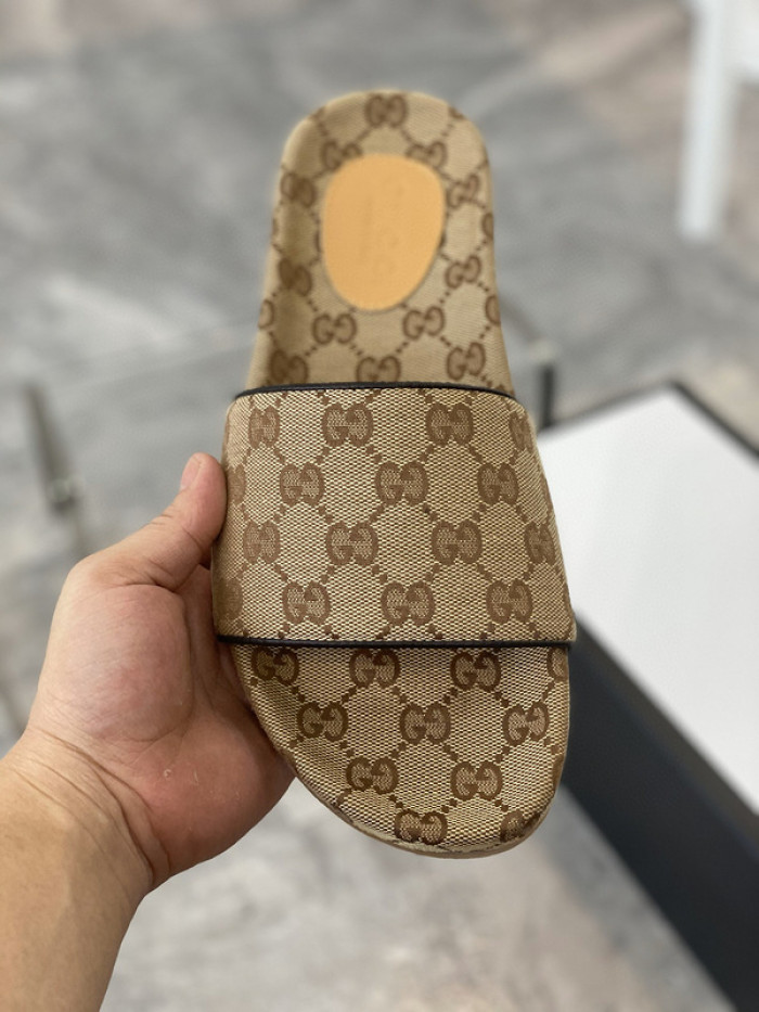 guc sandal