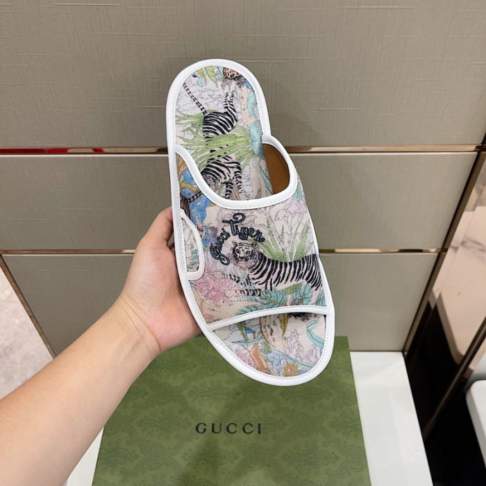 guc sandal