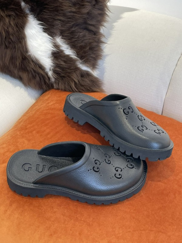 guc sandal