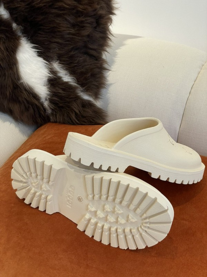 guc sandal