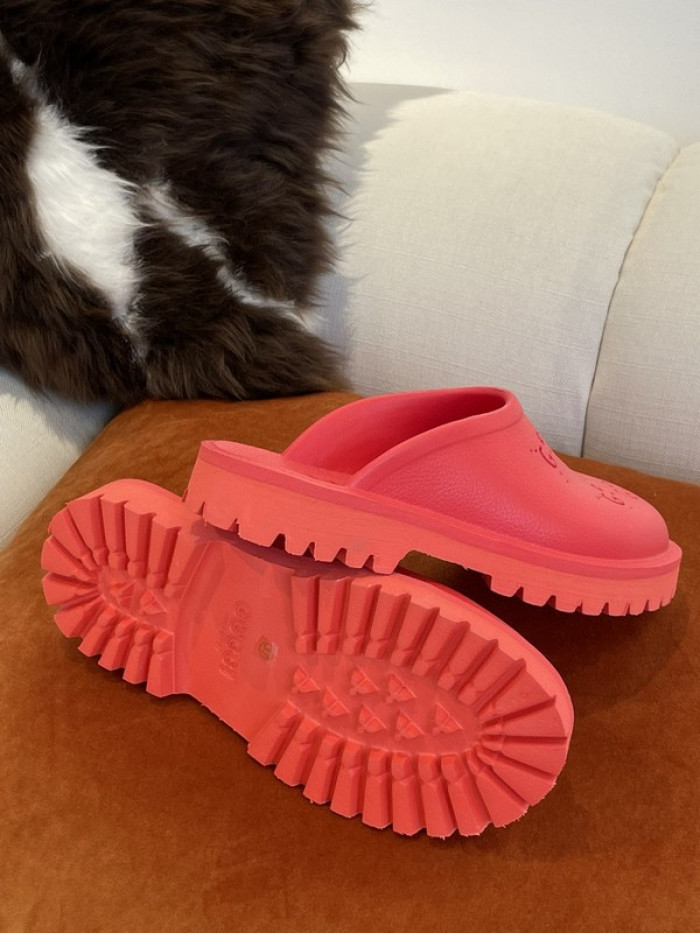guc sandal