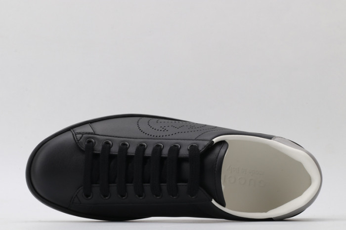gi ace embroidered low-top sneaker