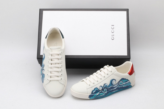 gi ace embroidered low-top sneaker