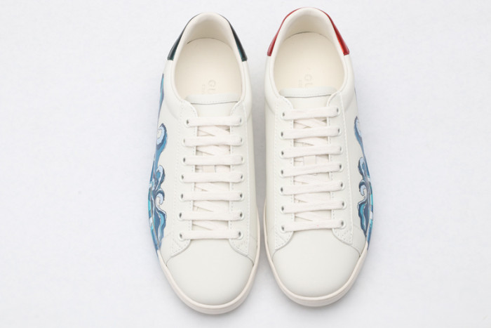 gi ace embroidered low-top sneaker
