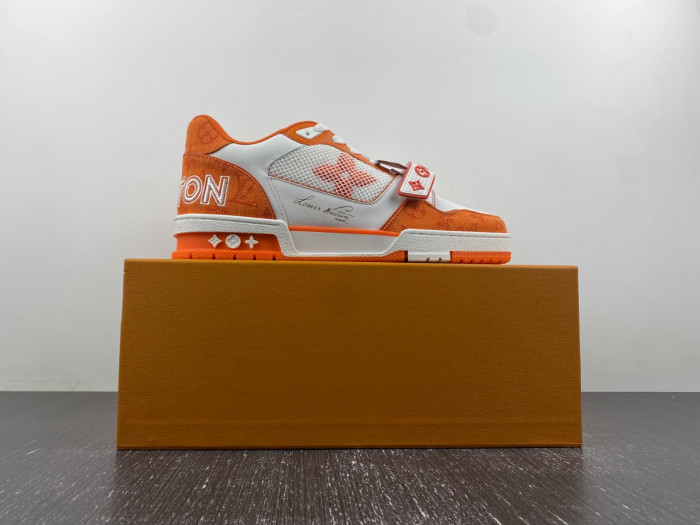 lovt sneaker