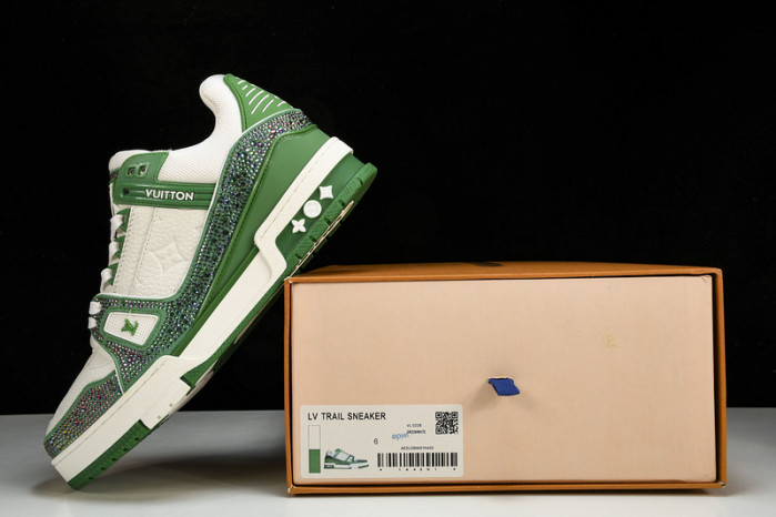 lovt sneaker