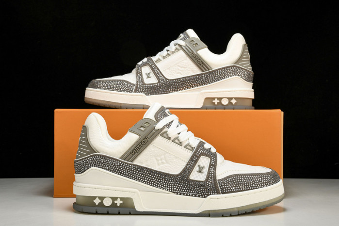 lovt sneaker