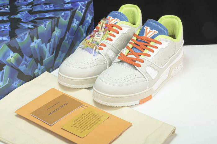 lovt sneaker