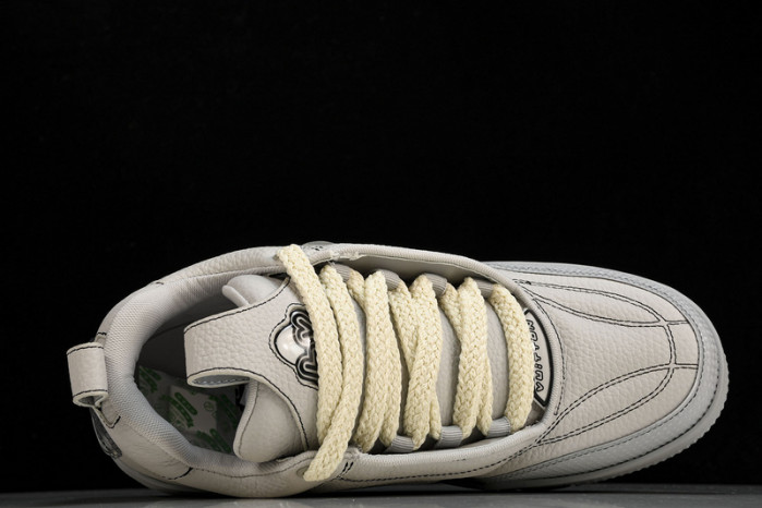 lovt sneaker