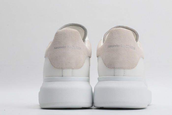 alex mcqu sneakers