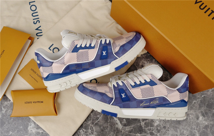 lovt sneaker