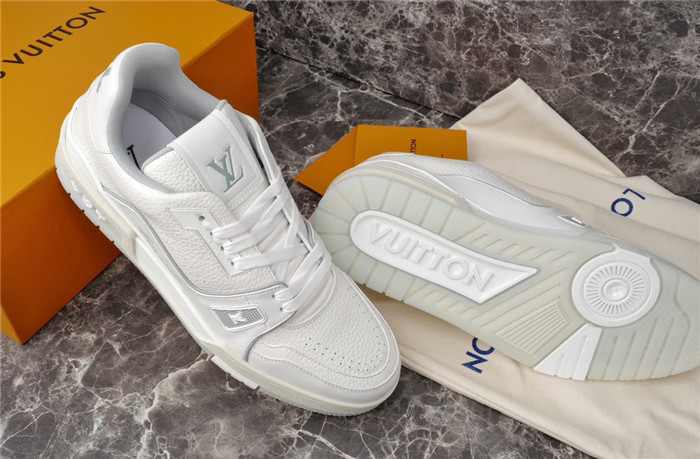 lovt sneaker