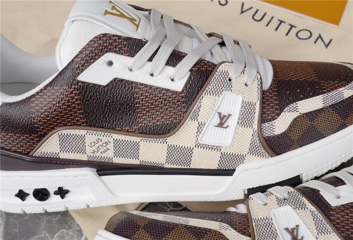 lovt sneaker