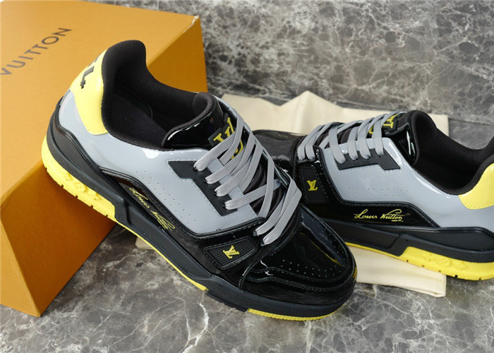lovt sneaker