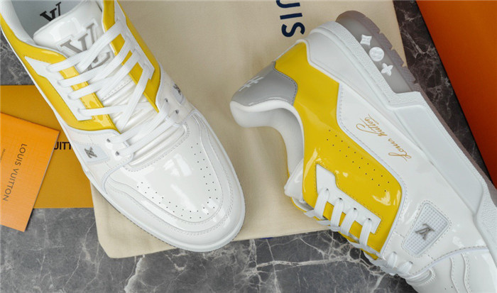 lovt sneaker