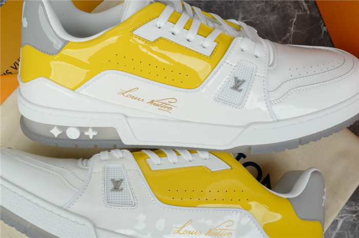 lovt sneaker