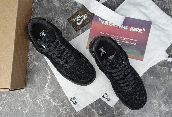 lovt sneaker