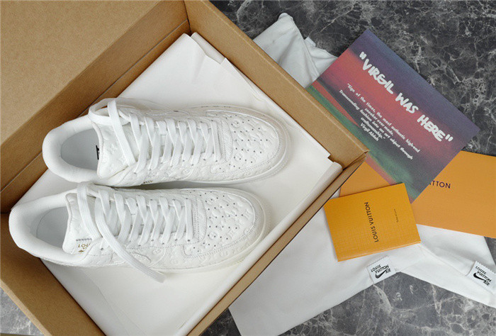 lovt sneaker