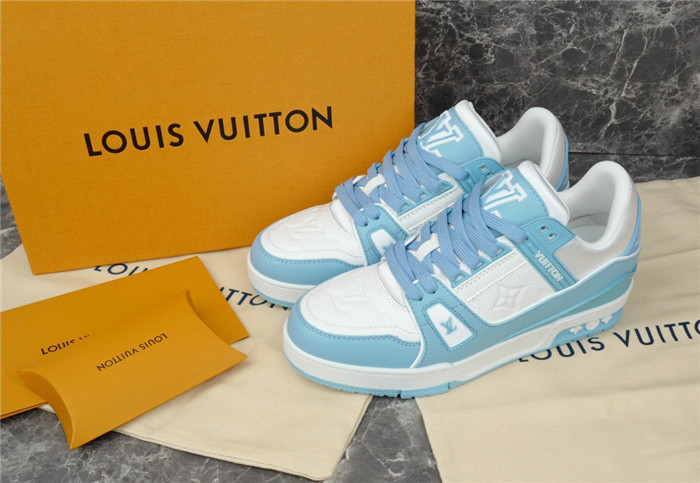 lovt sneaker