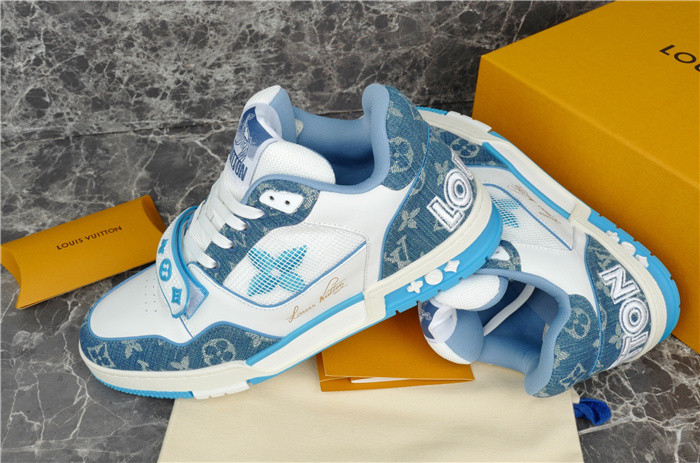 lovt sneaker