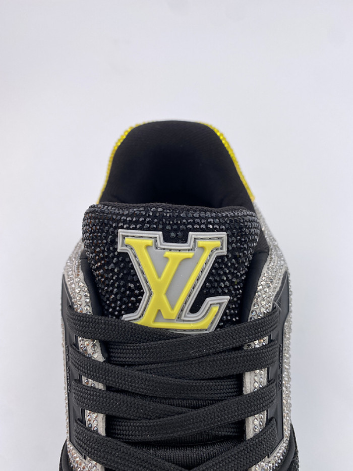 lovt sneaker