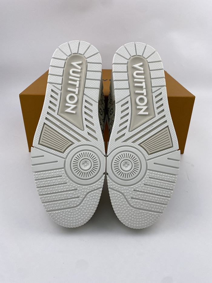 lovt sneaker