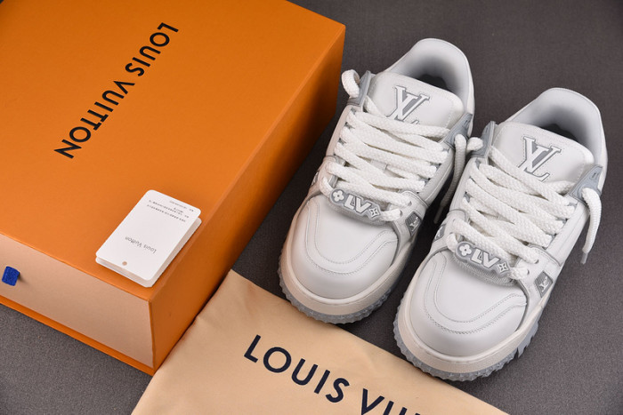 lovt sneaker