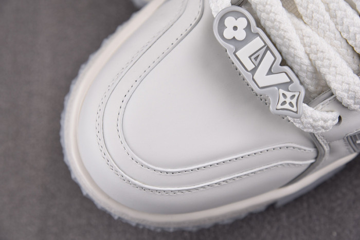 lovt sneaker