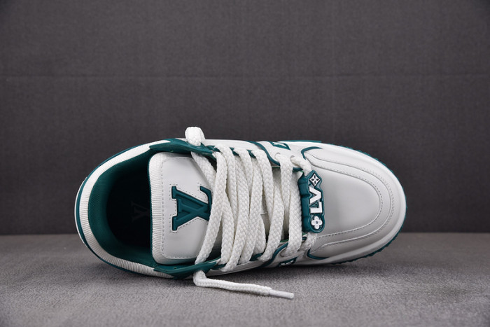 lovt sneaker