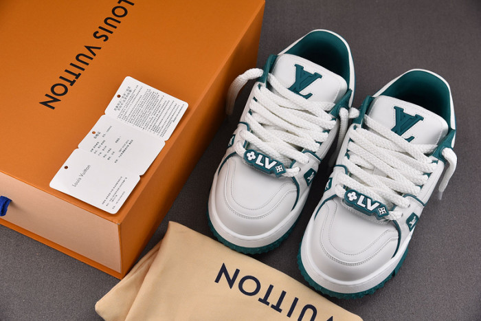 lovt sneaker