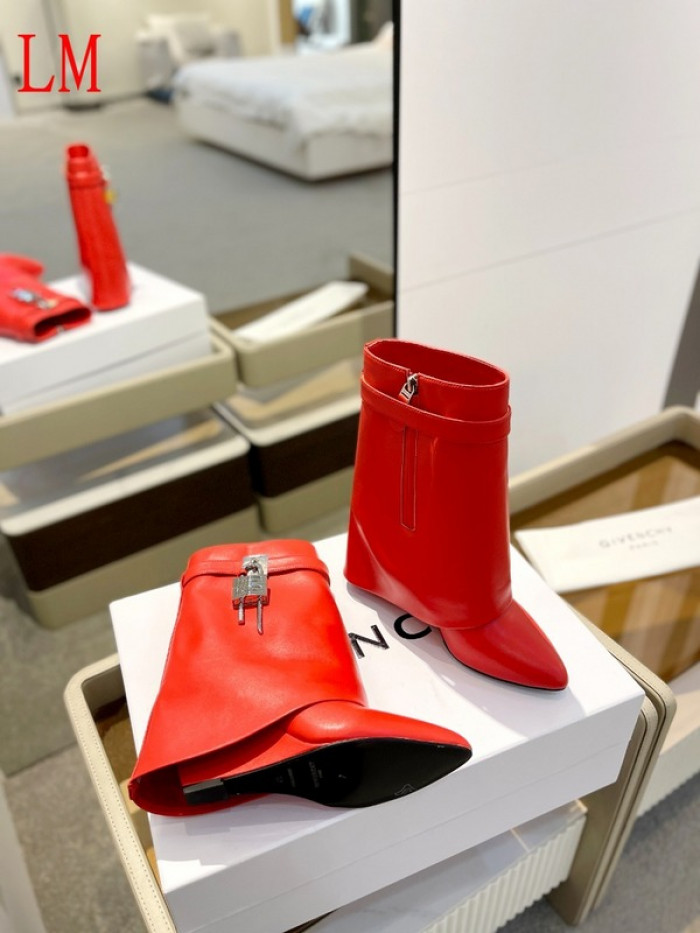 g1vency heel