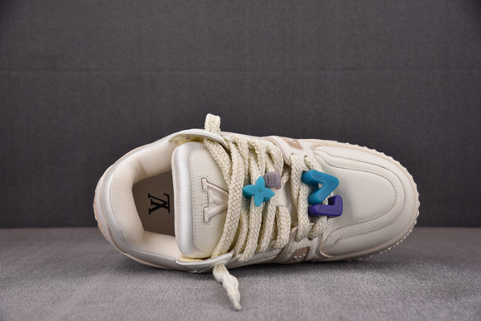 lovt sneaker