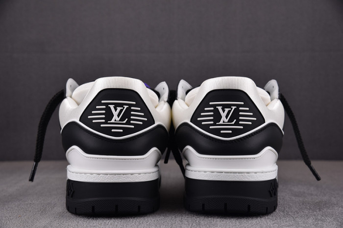 lovt sneaker