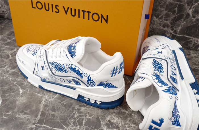 lovt sneaker