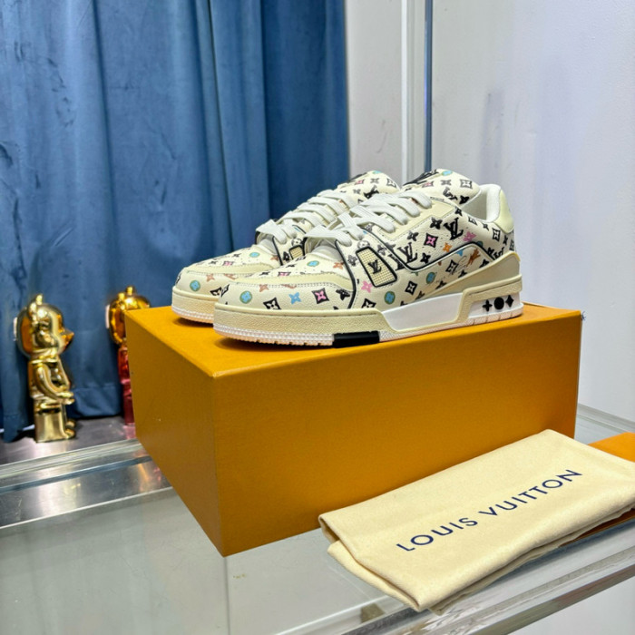 lovt sneaker