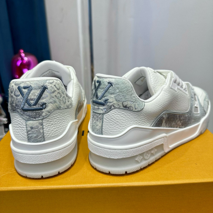 lovt sneaker