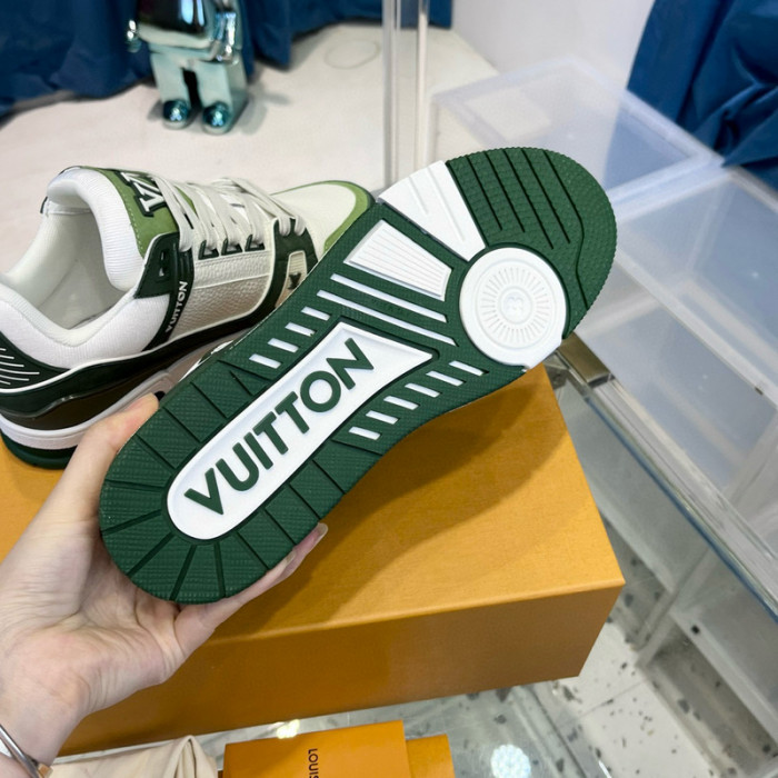 lovt sneaker