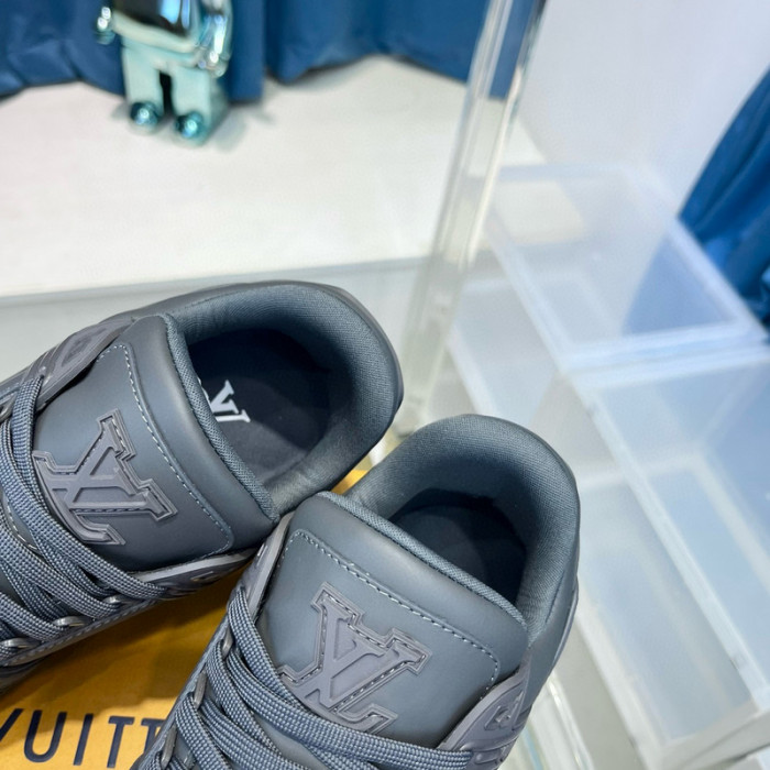 lovt sneaker